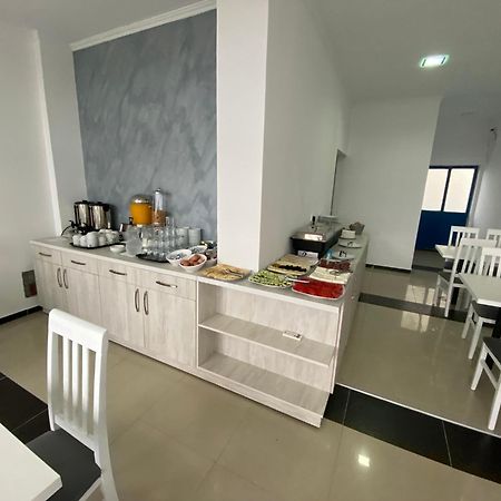 Etna Apartments Улцин Екстериор снимка