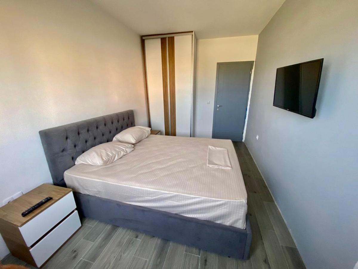 Etna Apartments Улцин Екстериор снимка