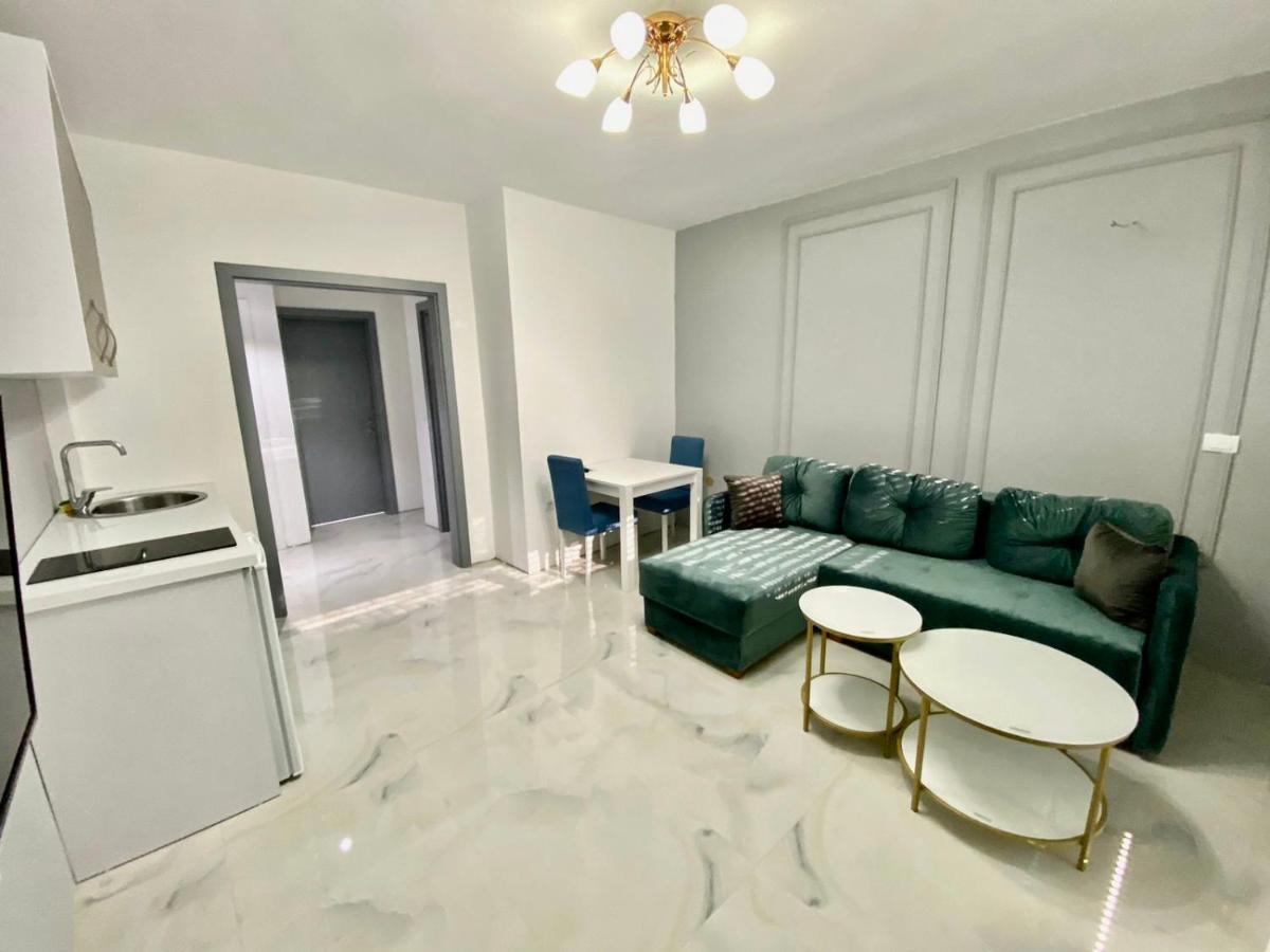 Etna Apartments Улцин Екстериор снимка