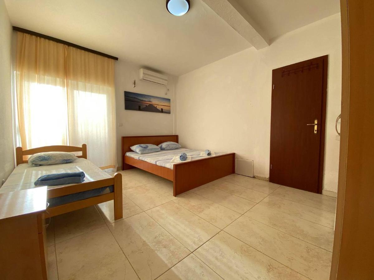 Etna Apartments Улцин Екстериор снимка