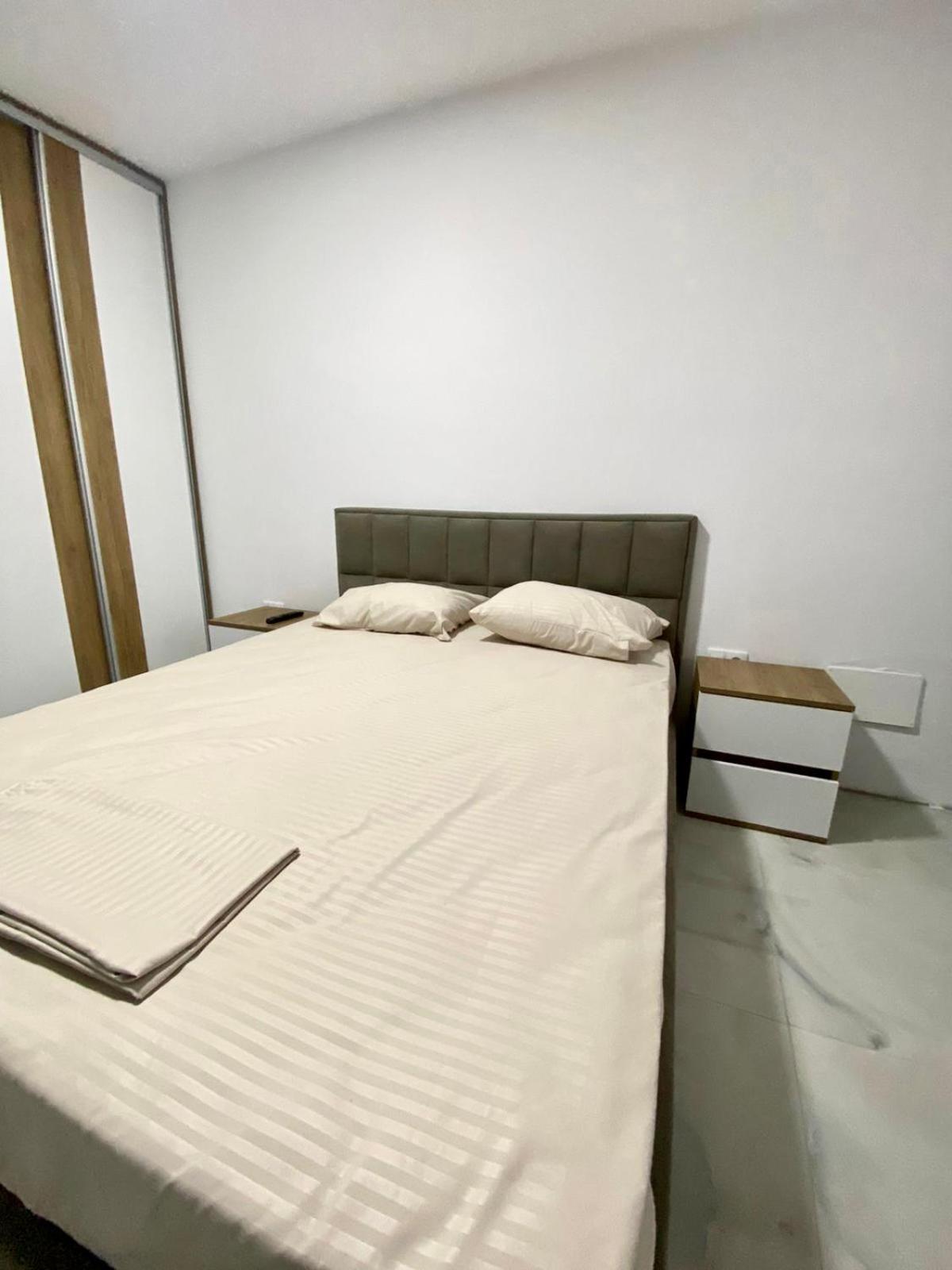 Etna Apartments Улцин Стая снимка