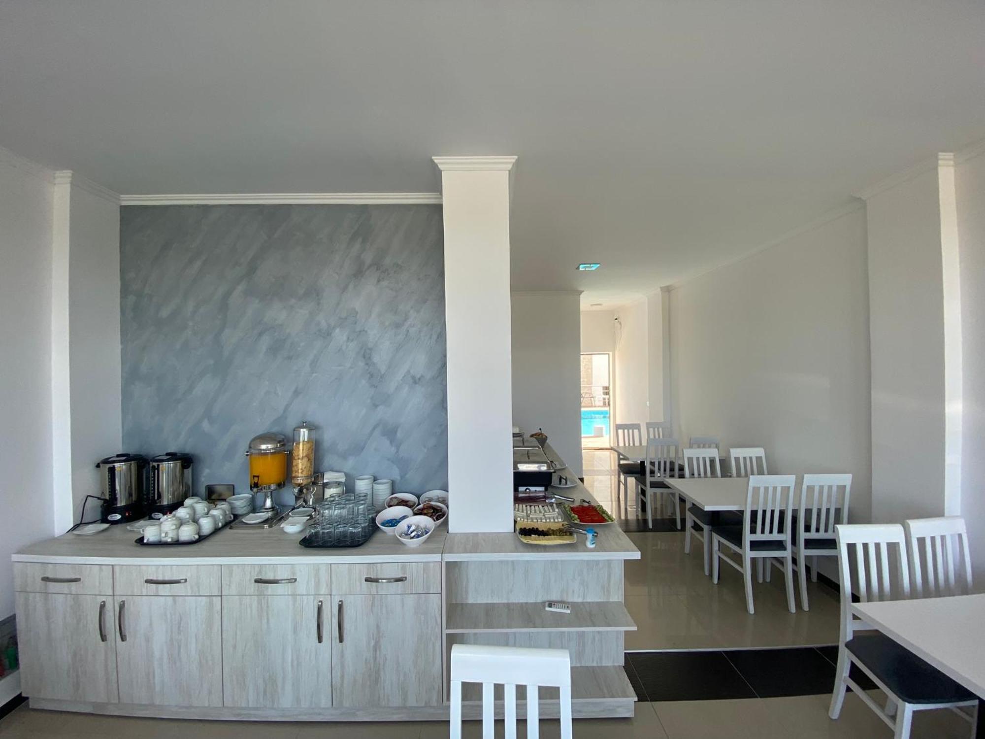 Etna Apartments Улцин Екстериор снимка