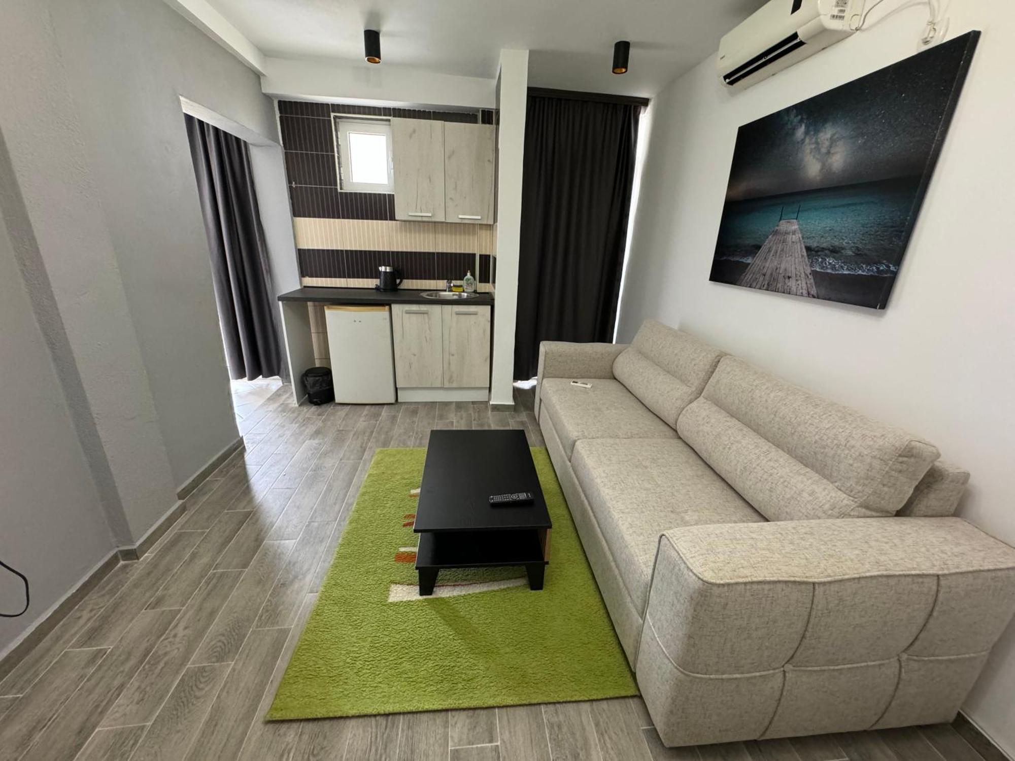 Etna Apartments Улцин Екстериор снимка