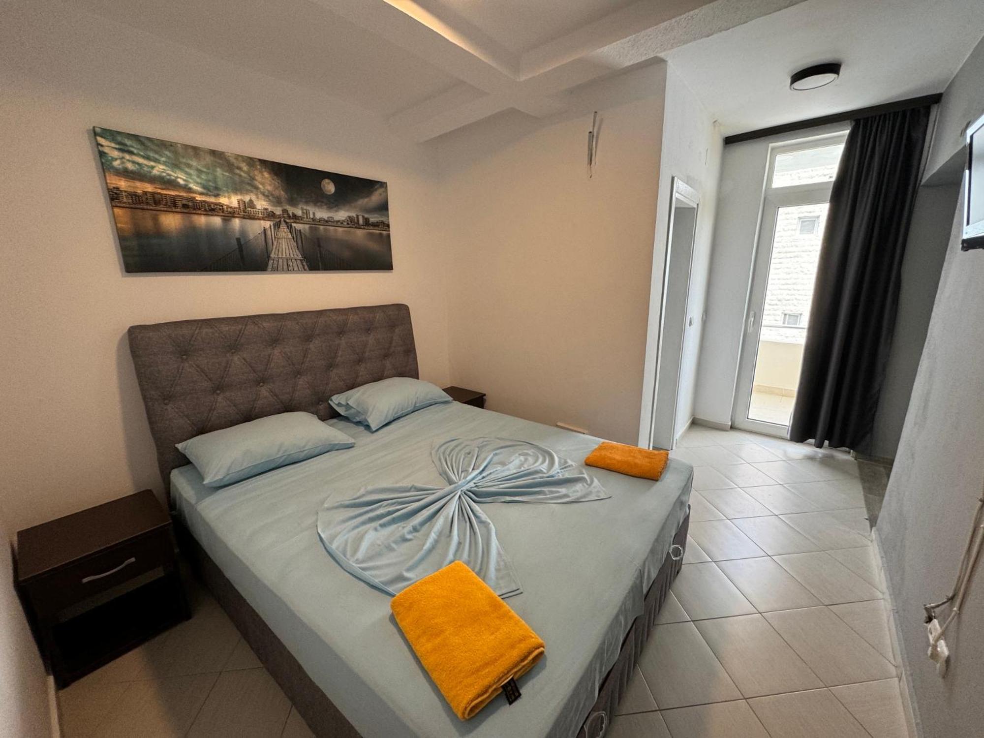 Etna Apartments Улцин Екстериор снимка