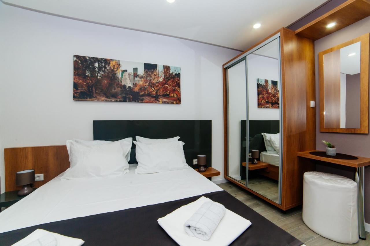 Etna Apartments Улцин Екстериор снимка