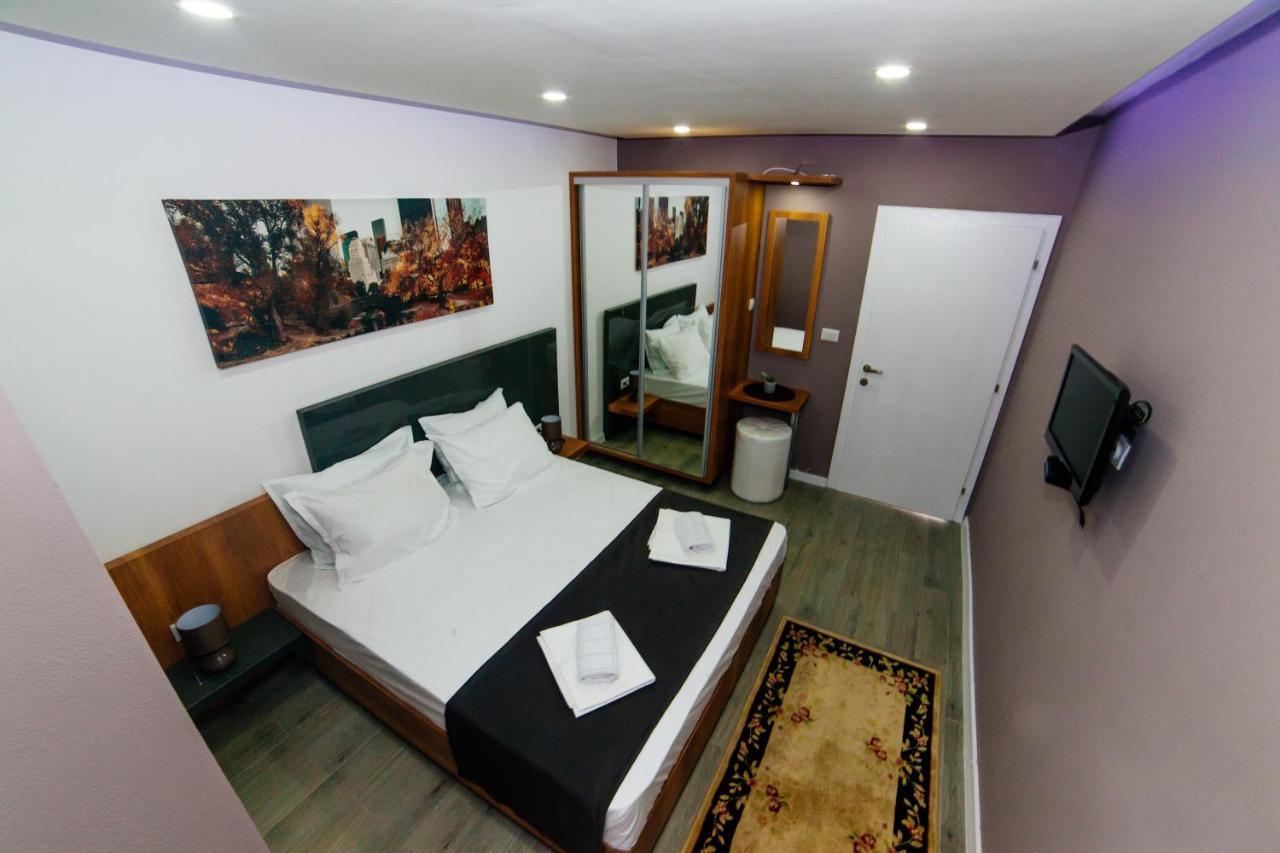 Etna Apartments Улцин Екстериор снимка